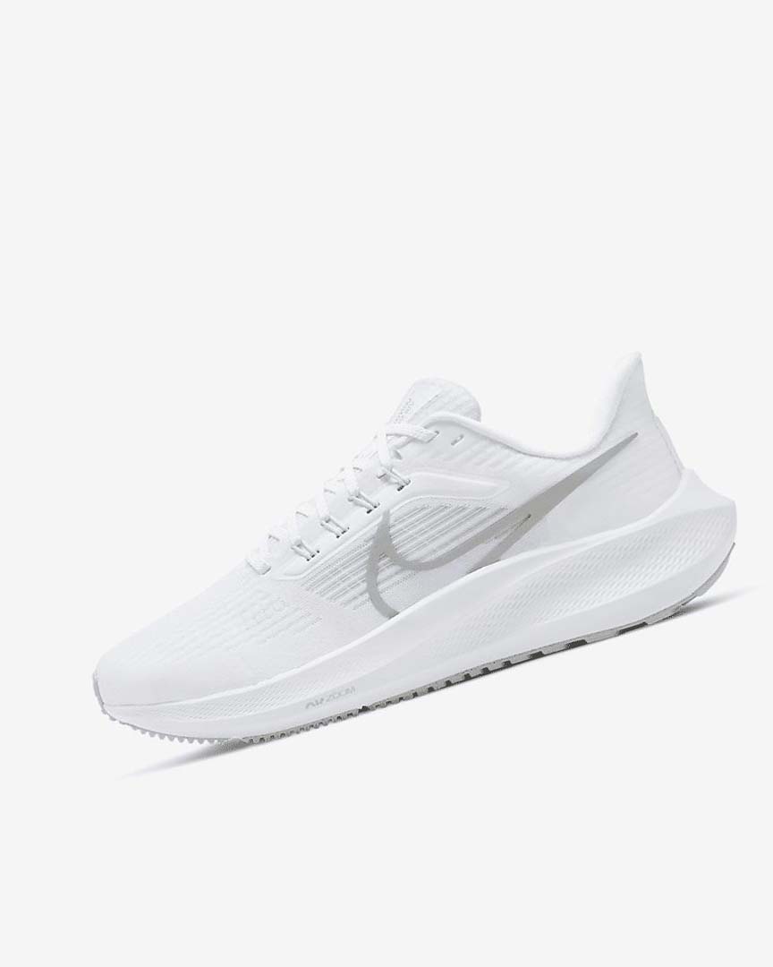 White / Platinum / Grey / Metal Silver Nike Air Zoom Pegasus 39 Women\'s Running Shoes | CA_5393
