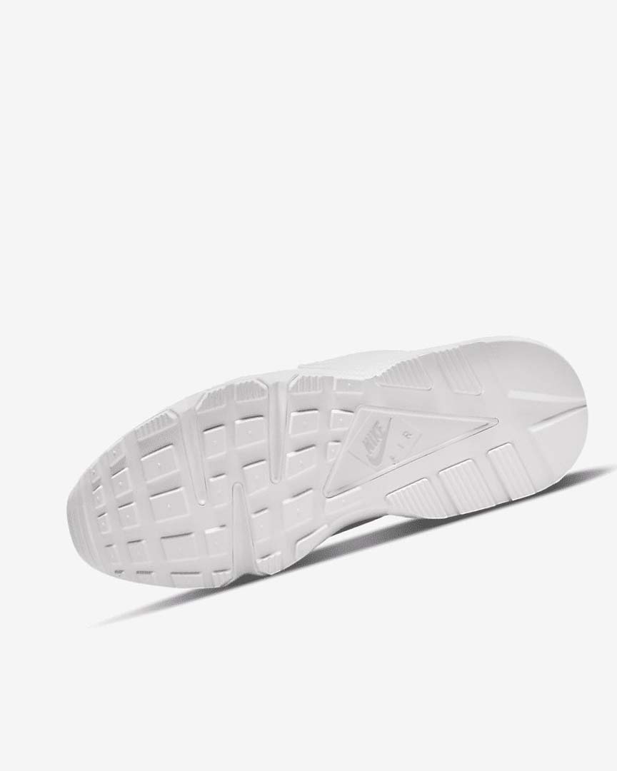 White / Platinum Nike Air Huarache Women's Sneakers | CA_3100