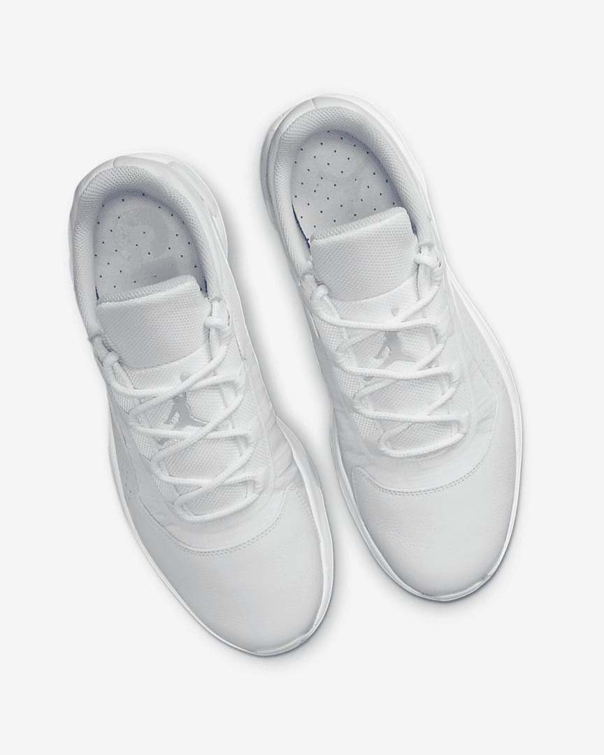 White / Platinum Nike Air Jordan 11 CMFT Low Men's Basketball Shoes | CA_2208