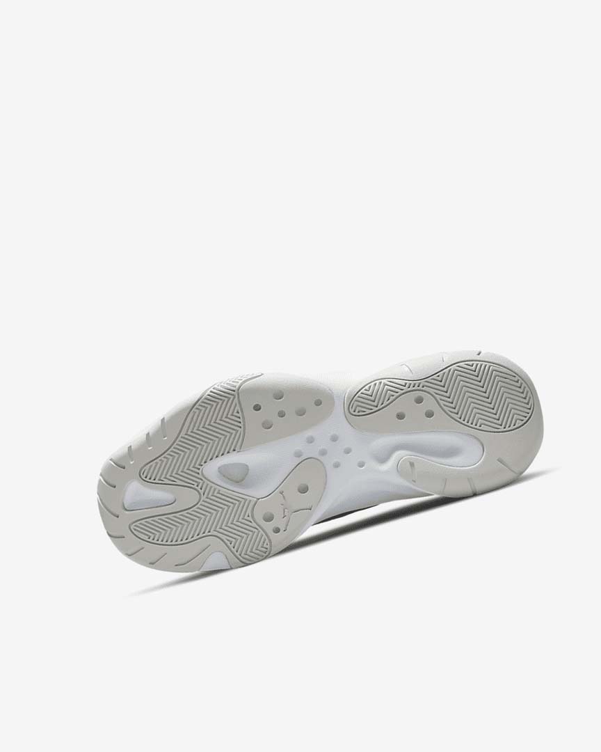 White / Platinum Nike Air Jordan 11 CMFT Low Boys' Basketball Shoes | CA_4571