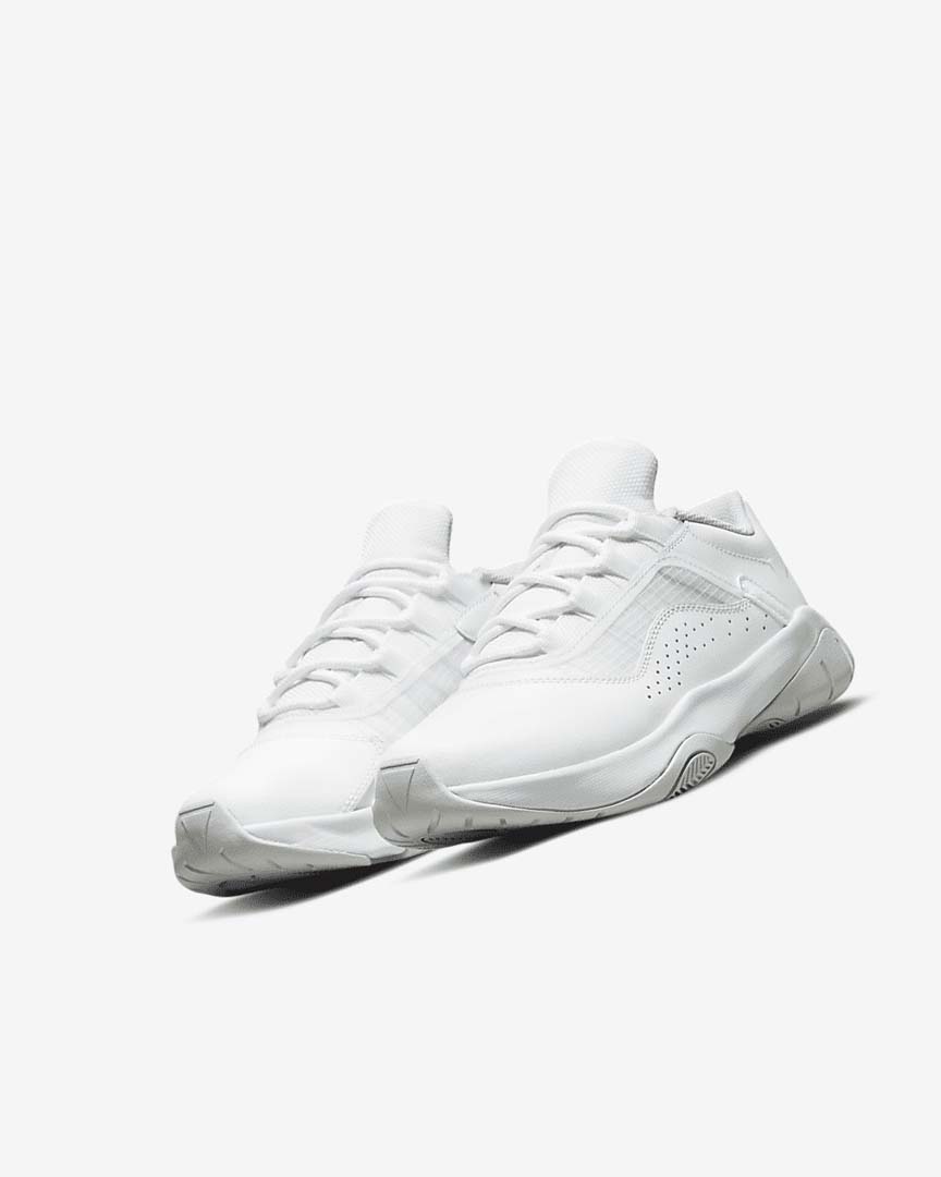 White / Platinum Nike Air Jordan 11 CMFT Low Boys' Basketball Shoes | CA_4571