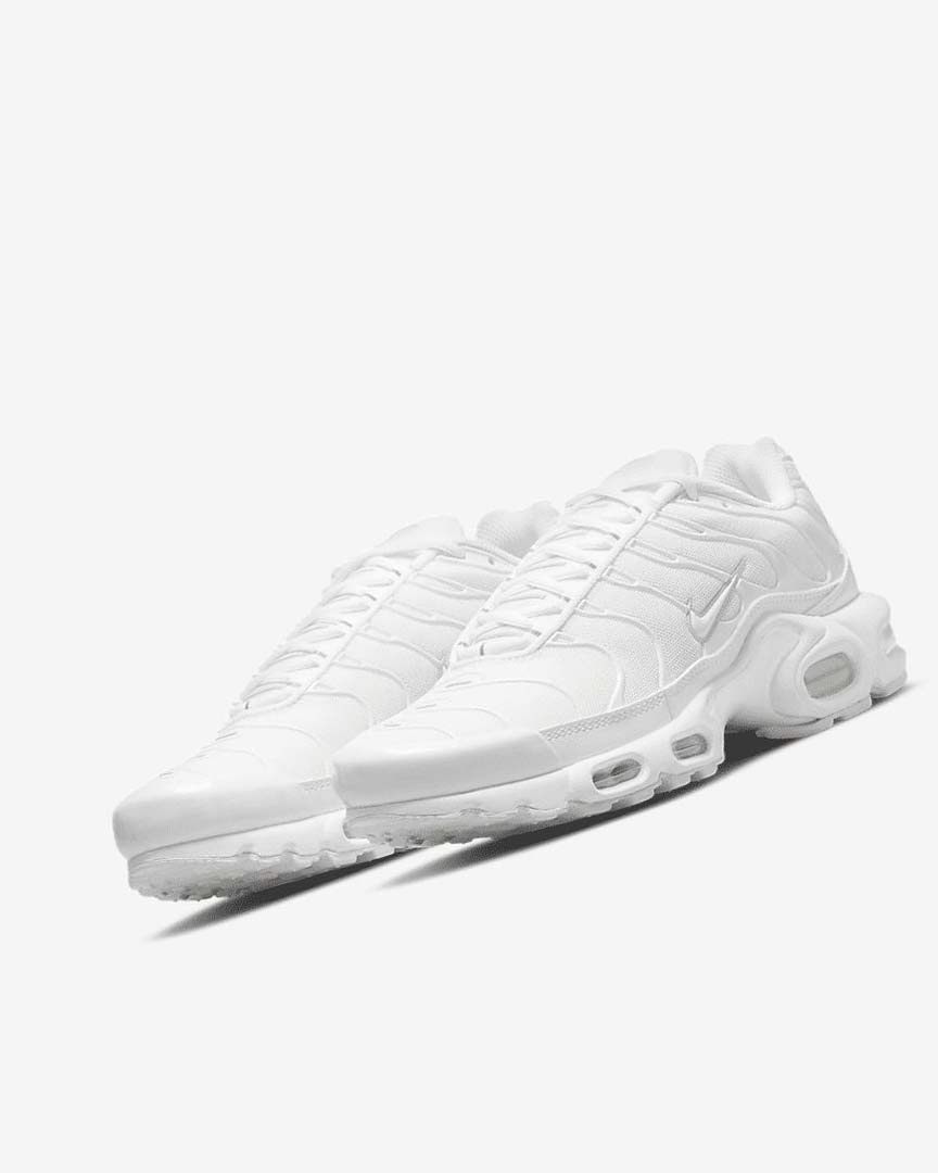 White / Platinum / White Nike Air Max Plus Women's Sneakers | CA_5025