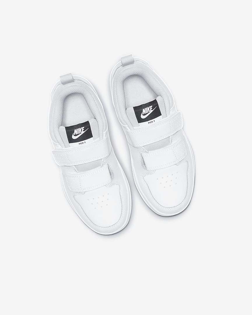 White / Platinum / White Nike Pico 5 Boys' Shoes | CA_5604