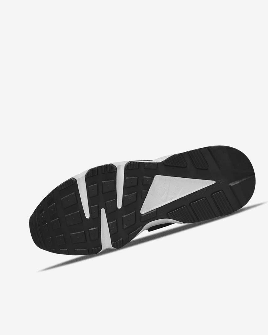 White / Red / Black / Red Nike Air Huarache Men's Sneakers | CA_5597