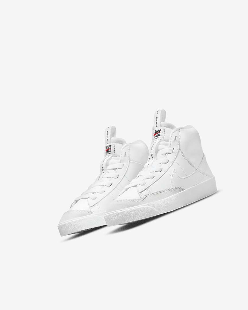 White / White / Black / White Nike Blazer Mid '77 SE Dance Boys' Sneakers | CA_4682