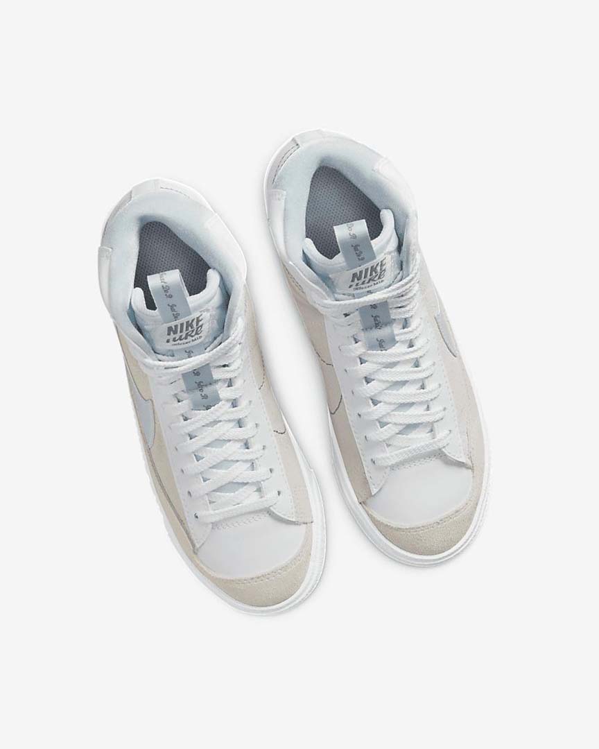 White / White / Blue Grey Nike Blazer Mid '77 SE Dance Boys' Sneakers | CA_2814