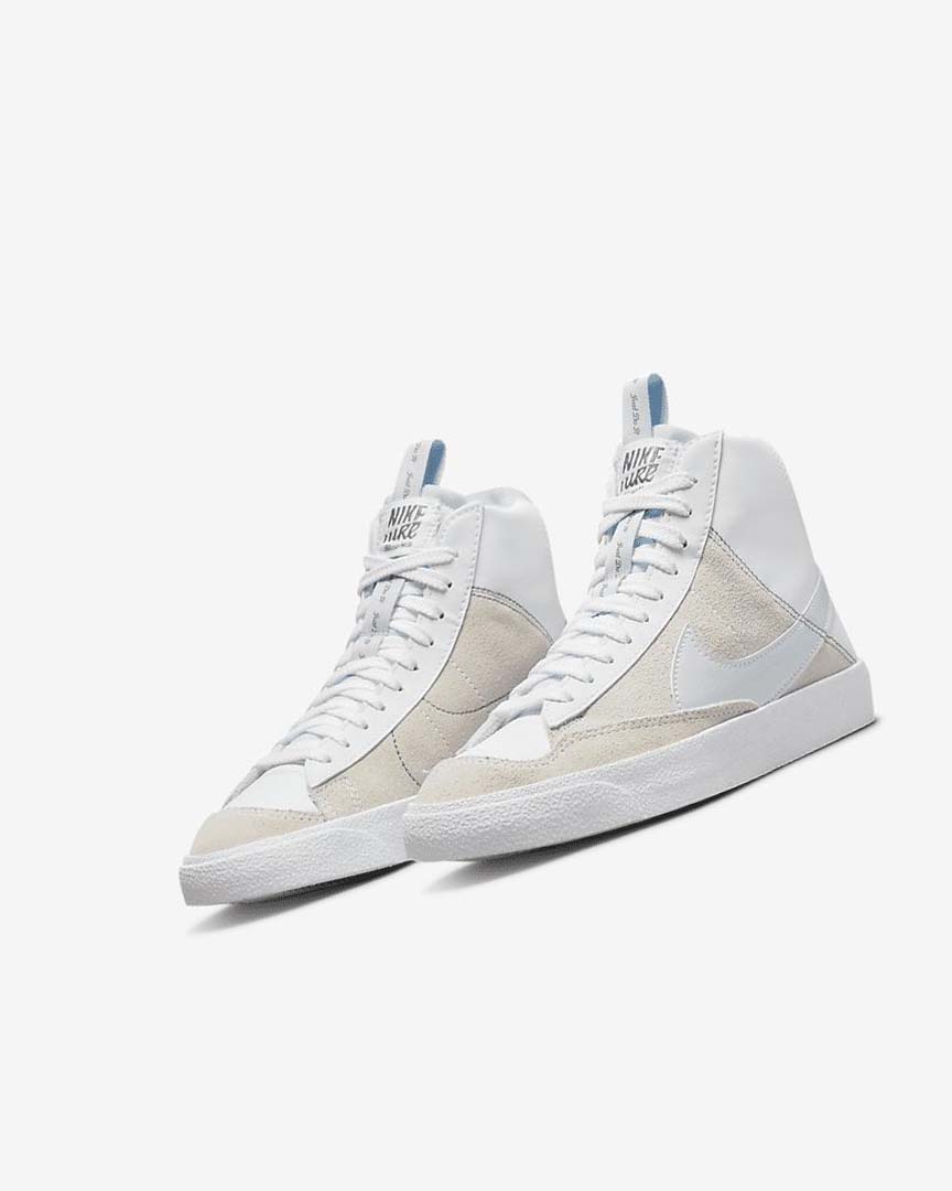 White / White / Blue Grey Nike Blazer Mid '77 SE Dance Boys' Sneakers | CA_2814