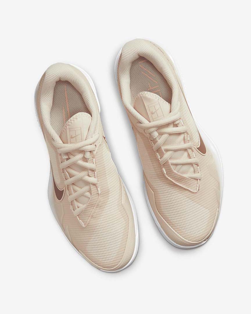 White / White / Coral / Red Nike Court Air Zoom Vapor Pro Women's Tennis Shoes | CA_2371