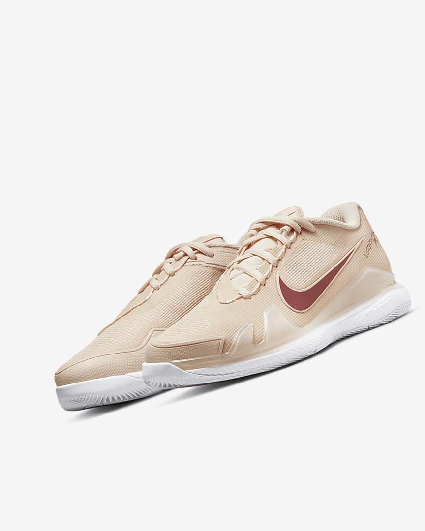 White / White / Coral / Red Nike Court Air Zoom Vapor Pro Women's Tennis Shoes | CA_2371