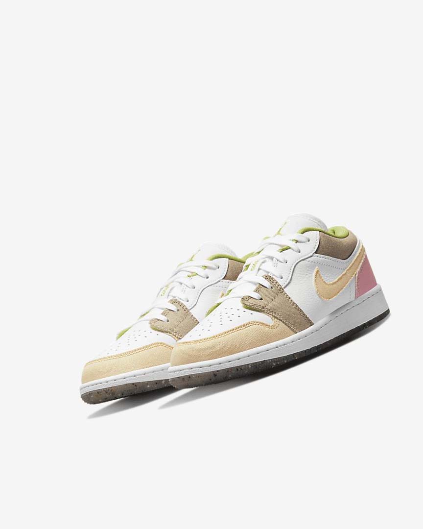 White / White / Green Nike Air Jordan 1 Low SE Girls' Sneakers | CA_5403