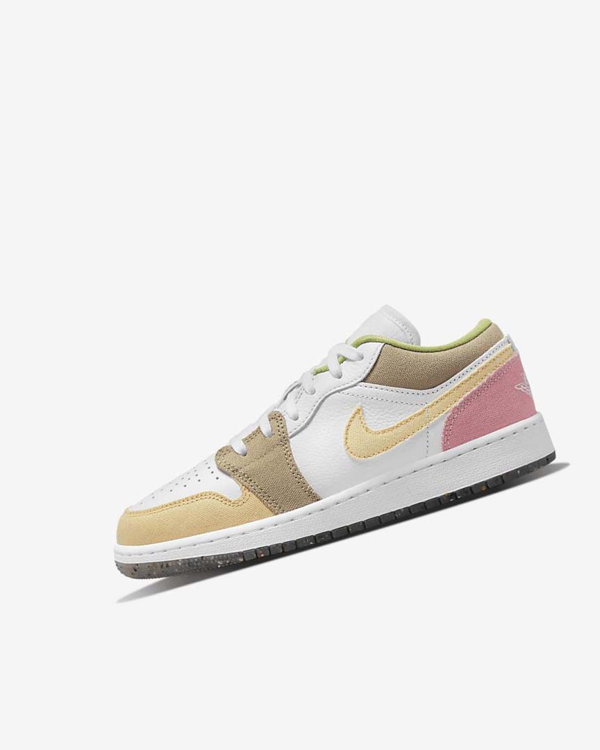 White / White / Green Nike Air Jordan 1 Low SE Girls\' Sneakers | CA_5403