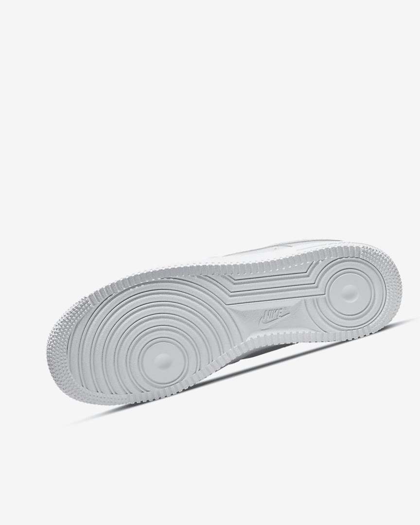 White / White Nike Air Force 1 '07 Men's Sneakers | CA_5059