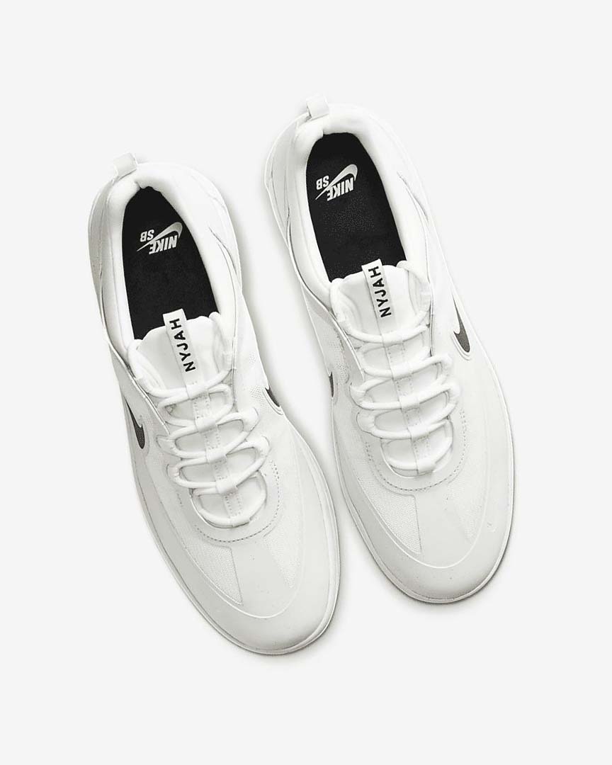 White / White / White / Black Nike SB Nyjah Free 2 Women's Skate Shoes | CA_3085