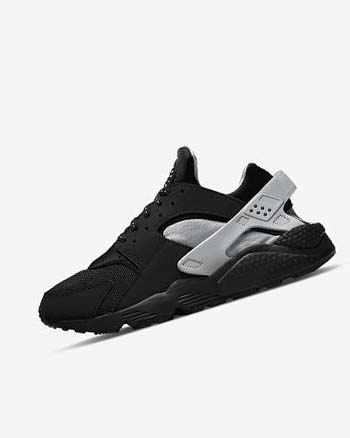 Black / Metal Silver / Silver / Green Nike Air Huarache Men's Sneakers | CA_2497