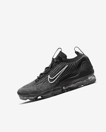 Black / White / Dark Grey / Black Nike Air VaporMax 2021 FK Boys' Sneakers | CA_4617