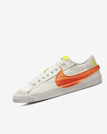 Green / Orange Nike Blazer Low '77 Jumbo Women's Sneakers | CA_3004