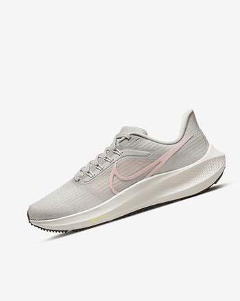 Light Brown Nike Air Zoom Pegasus 39 Women's Running Shoes | CA_5174