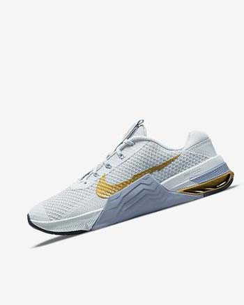 Platinum / Metal Gold Nike Metcon 7 Women's Training Shoes | CA_4602